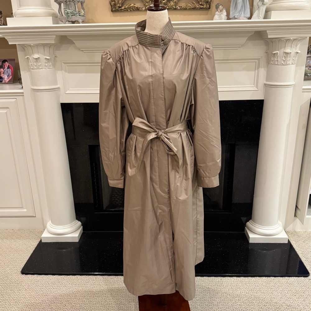 Vintage Charles Klein Taupe Trench Coat Quilted Collar Made in Korea Size 22 ½